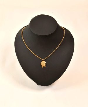 Uni Leaf Necklace